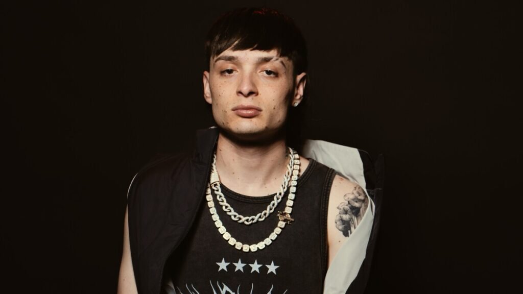 How Tall Is Peso Pluma? His Height, Biography, and Rise to Stardom how tall is peso pluma